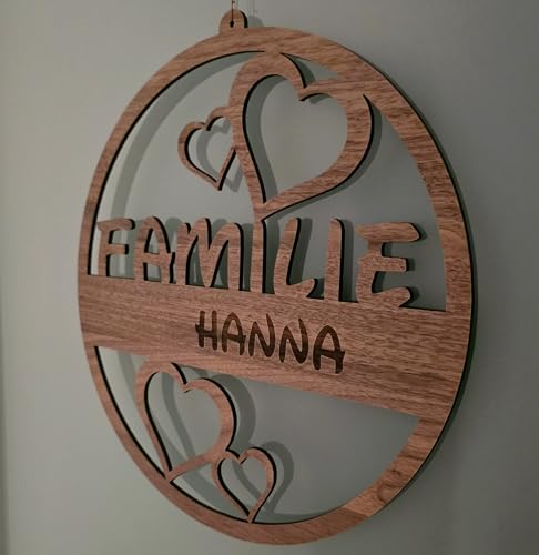 Willkommenschild aus Holz gelasert personalisierbar mit Wunschname und Herzen Türkranz Wandschmuck Geschenk